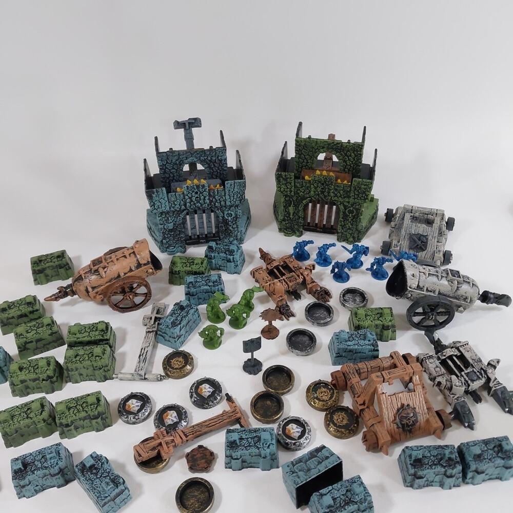 Battleground Crossbows‎ & Catapults War Chest Lot - Orcs Vs. Knights Parts